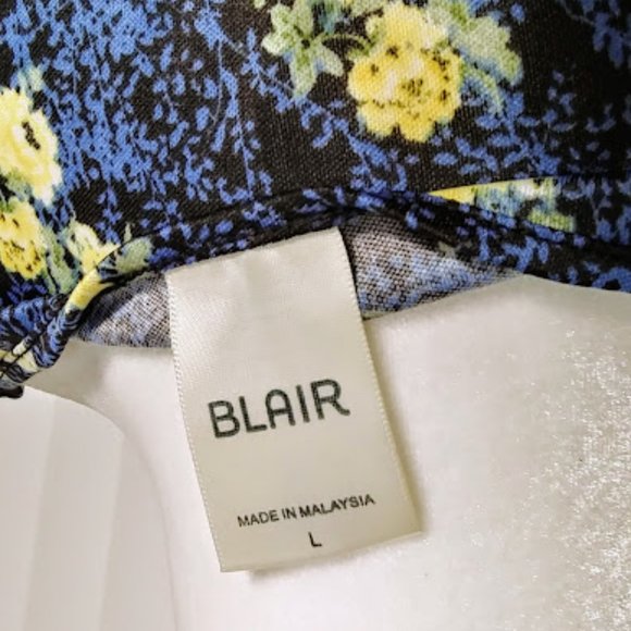 BLAIR*SHORT SLEEVE TOP*NAVY BLUE FLORAL*WOMEN L*NWT. - Picture 4 of 7